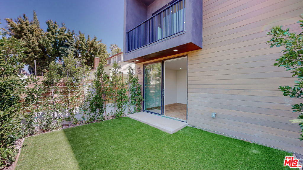 4462 Maplewood Avenue - Photo 39
