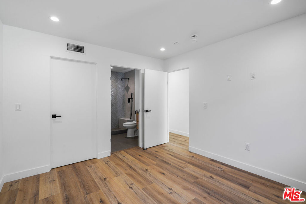839 N Mccadden Pl - Photo 15
