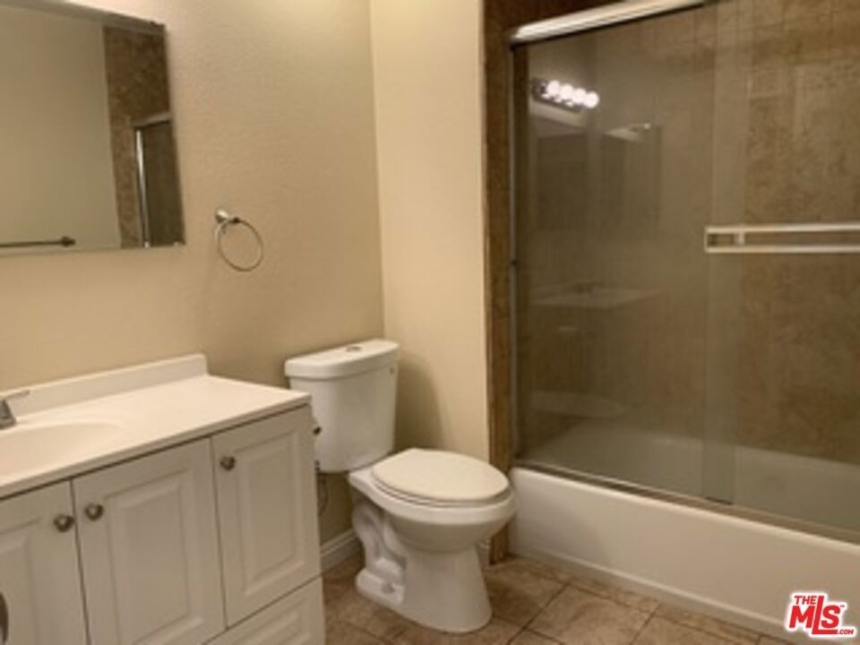 6911 Agnes Avenue - Photo 8