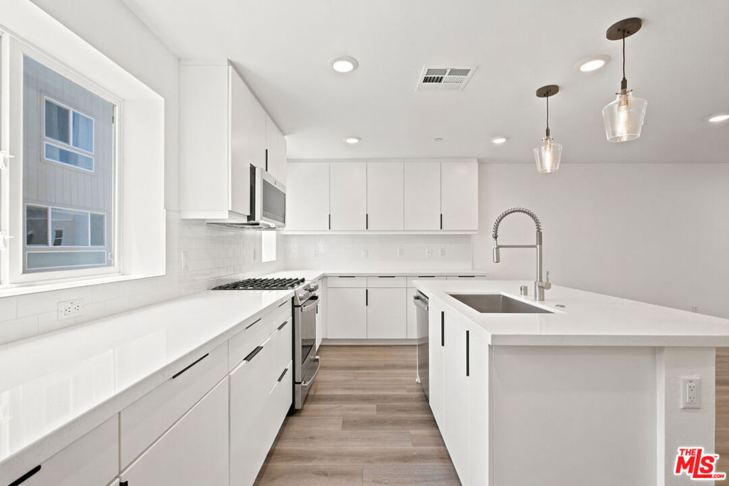 5262 N Rainier Way - Photo 6