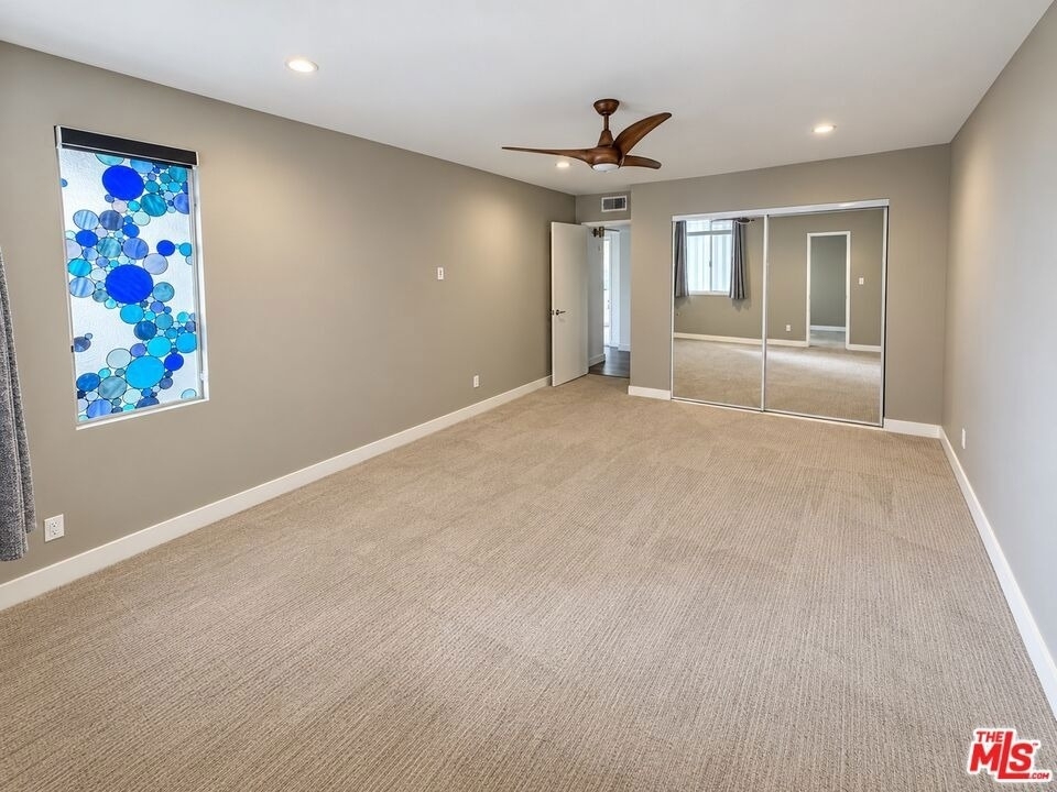 1230 Horn Avenue - Photo 5