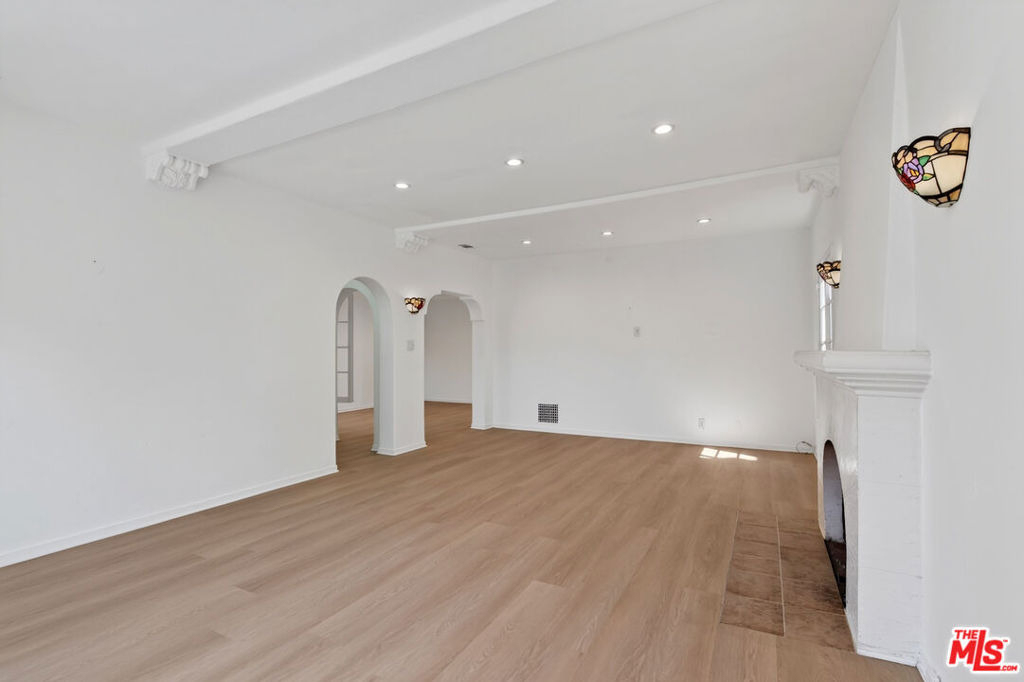 900 S Wooster Street - Photo 7