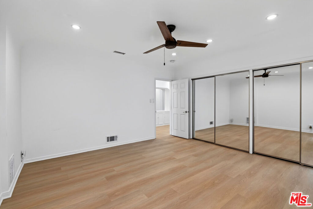 900 S Wooster Street - Photo 36