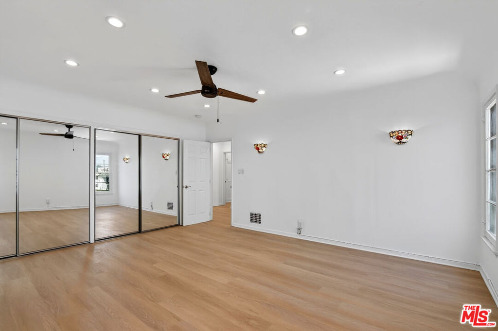 900 S Wooster Street - Photo 25