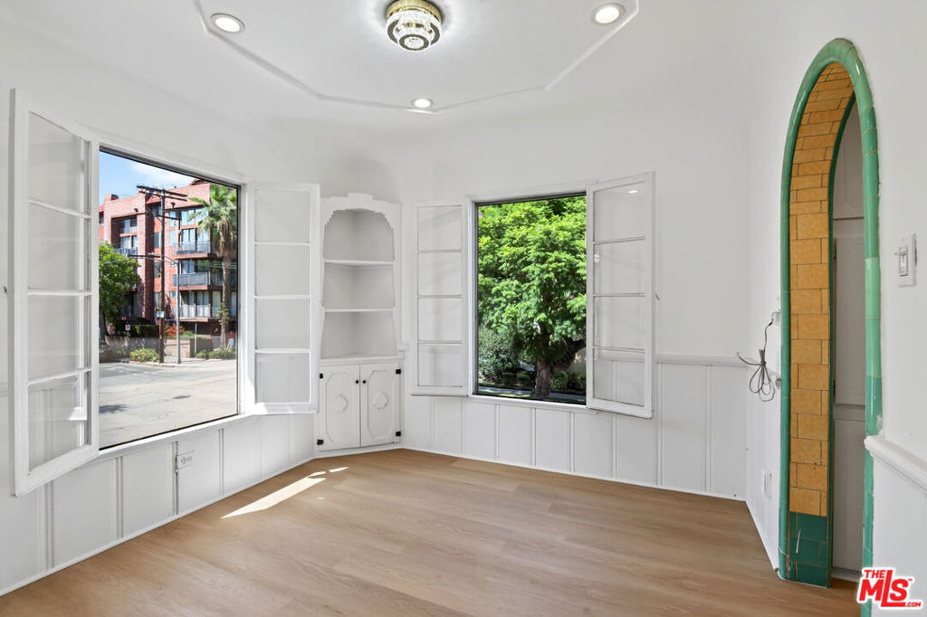 900 S Wooster Street - Photo 16