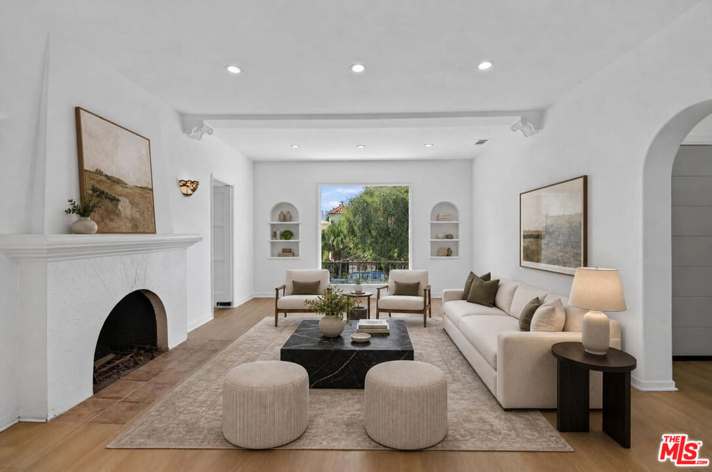 900 S Wooster Street - Photo 0