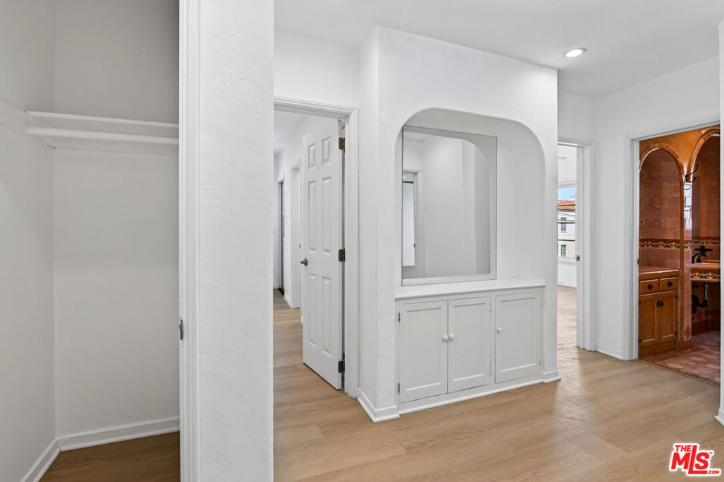 900 S Wooster Street - Photo 18