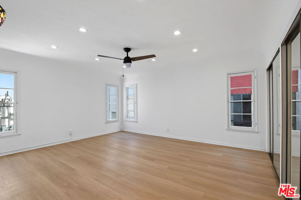 900 S Wooster Street - Photo 27