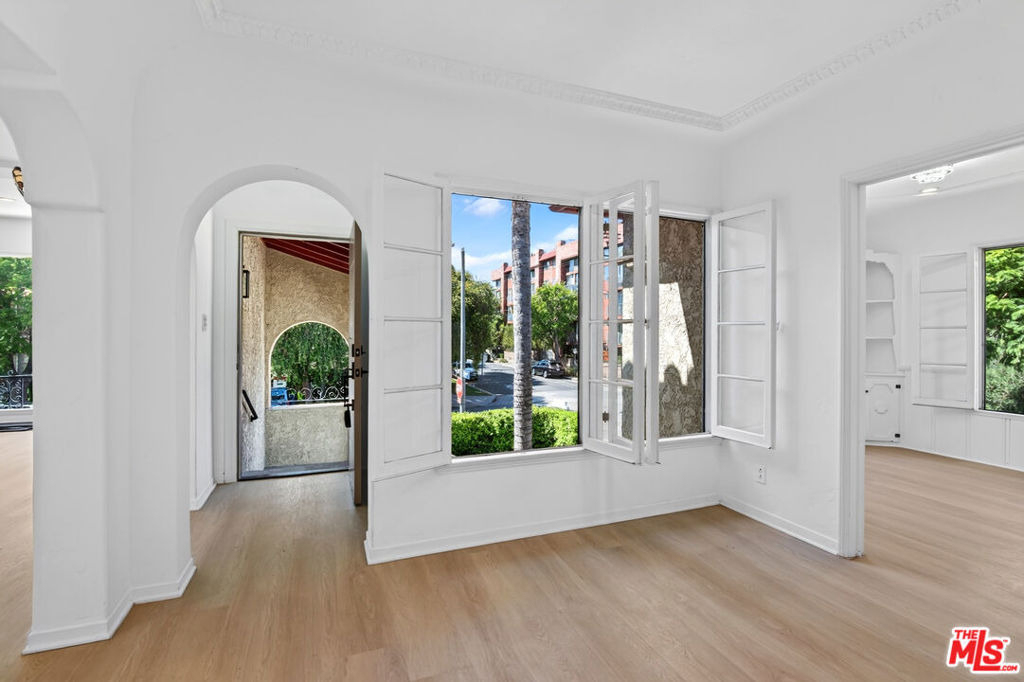 900 S Wooster Street - Photo 6