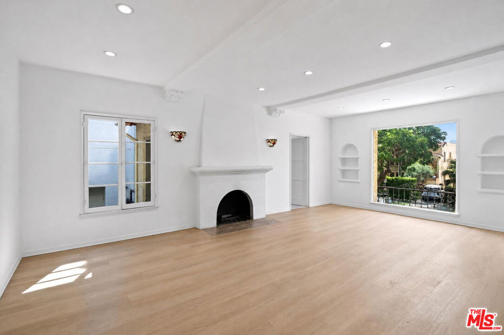 900 S Wooster Street - Photo 1