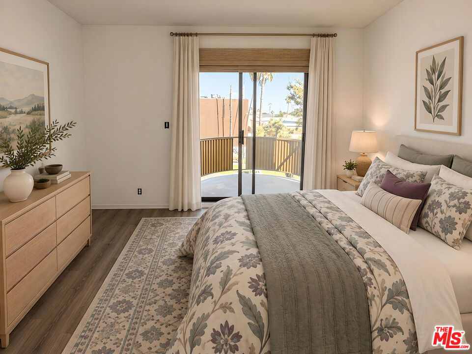 1541 N Laurel Avenue - Photo 7