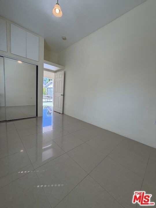 14213 Califa Street - Photo 13