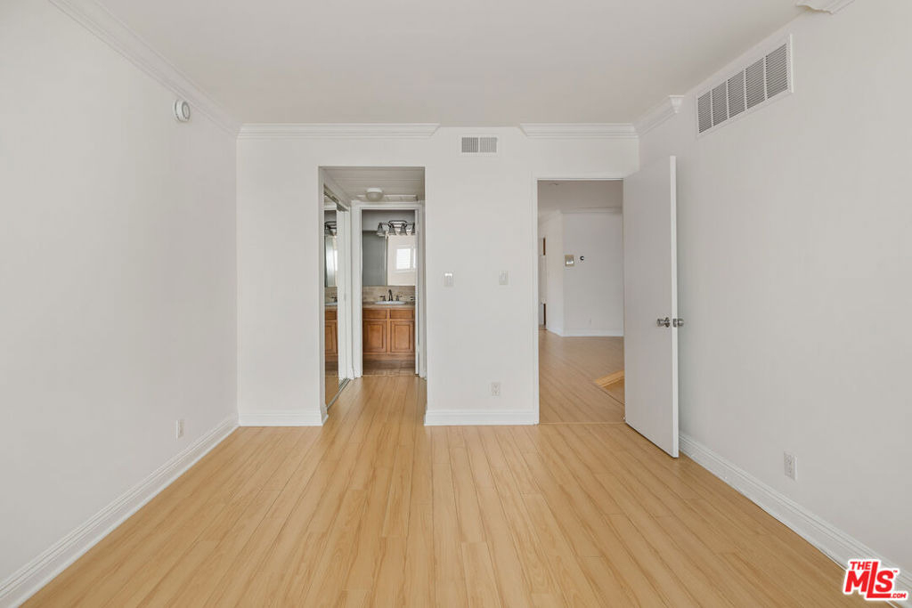 1000 S Westgate Avenue - Photo 22