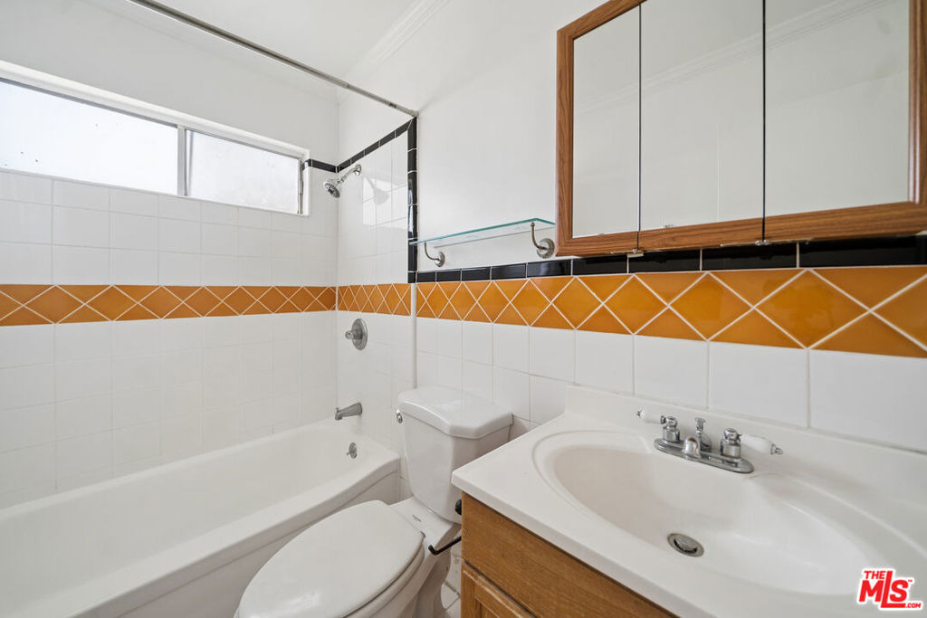 1220 N Ogden Drive - Photo 8