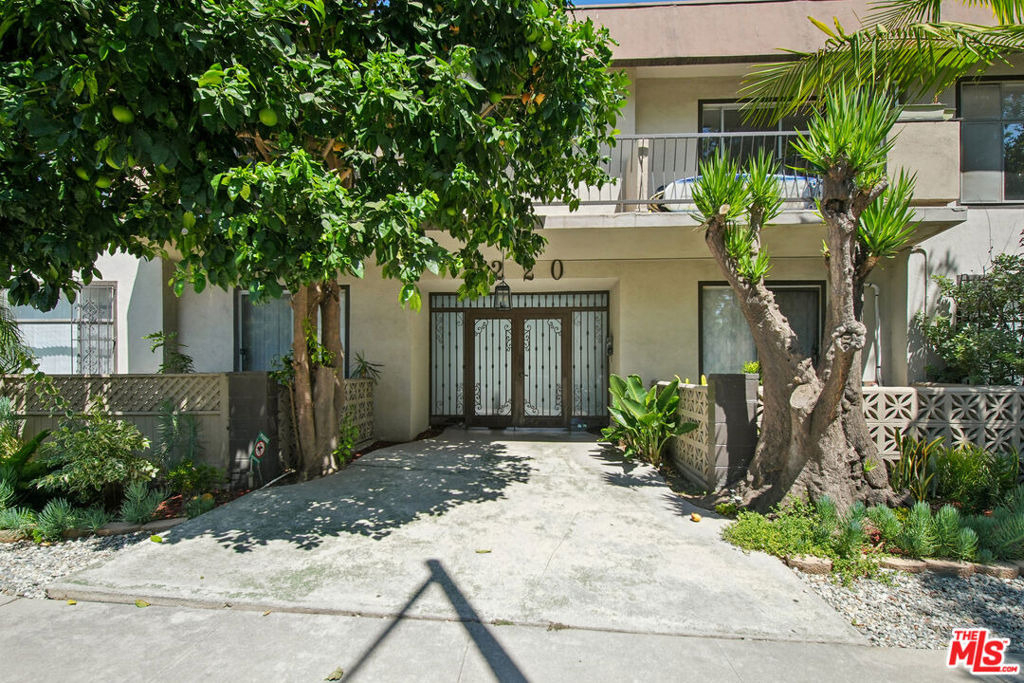 1220 N Ogden Drive - Photo 9