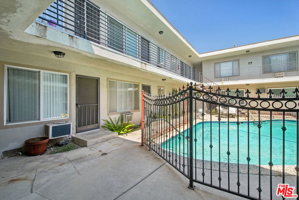 1220 N Ogden Drive - Photo 10