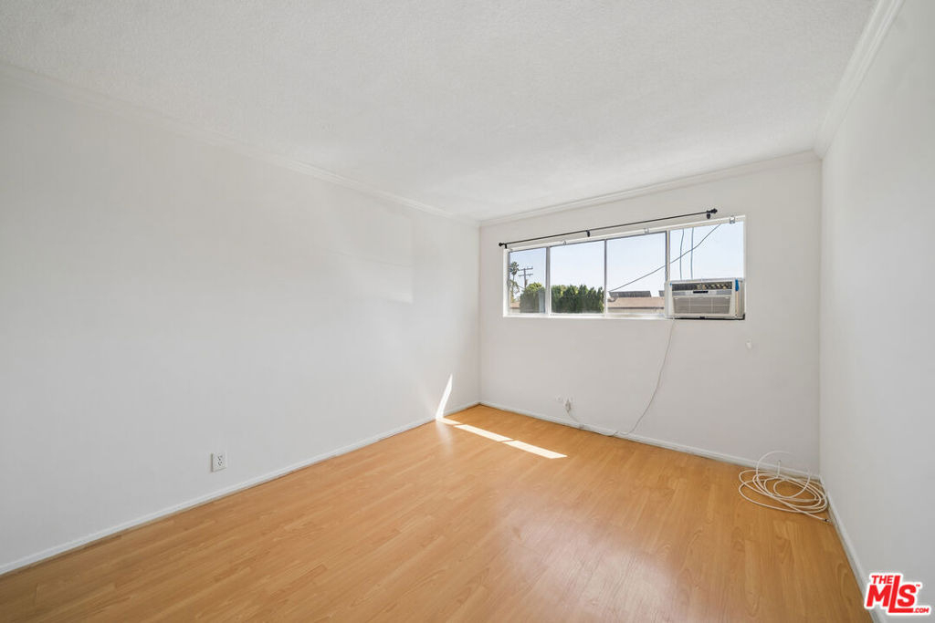 1220 N Ogden Drive - Photo 6