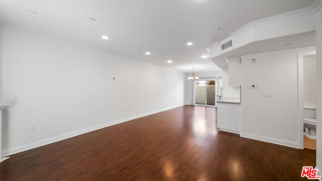 1529 S Beverly Drive - Photo 2