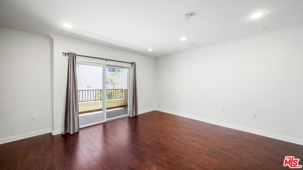 1529 S Beverly Drive - Photo 22