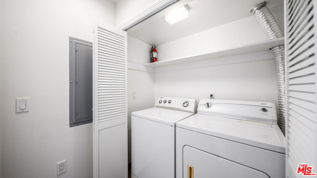 1529 S Beverly Drive - Photo 23