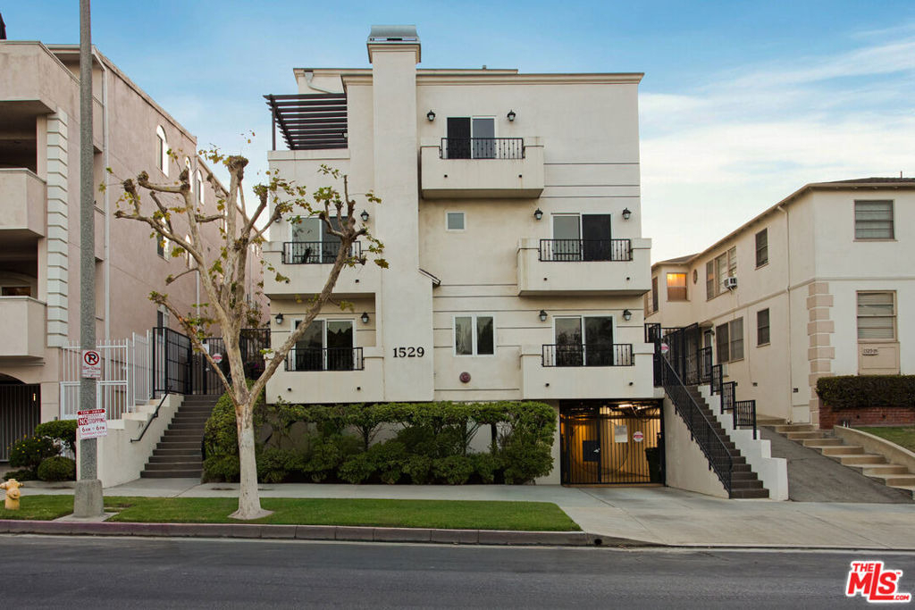 1529 S Beverly Drive - Photo 24