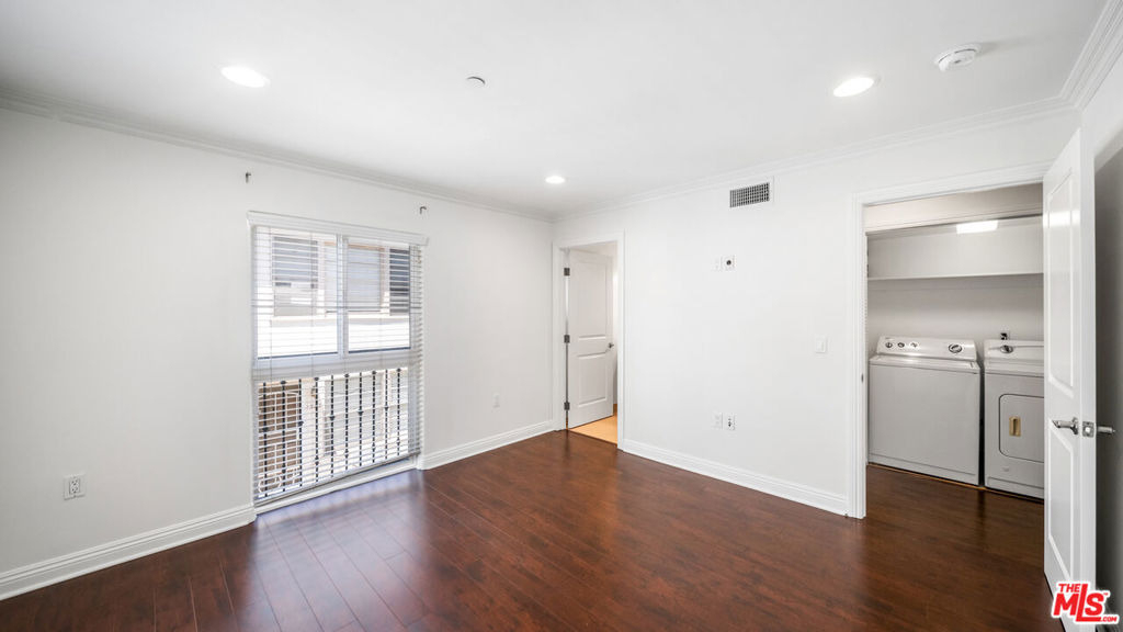 1529 S Beverly Drive - Photo 16