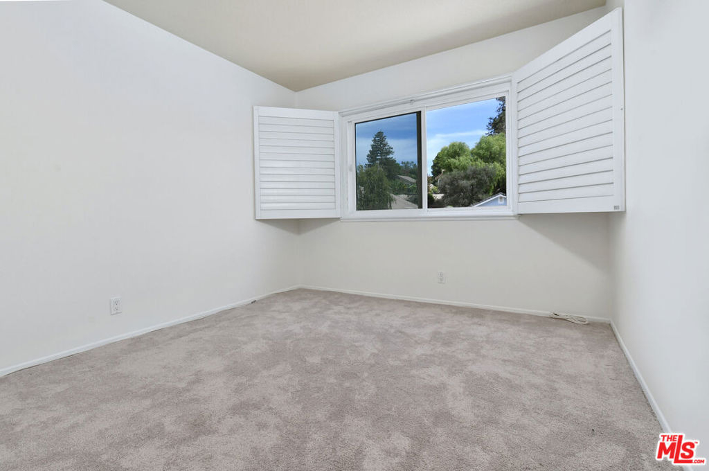 2649 Rikkard Drive - Photo 12