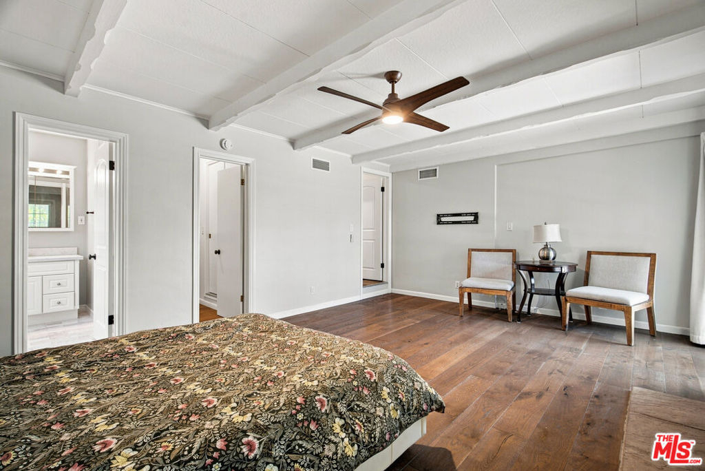 110 S Elwood Avenue - Photo 24