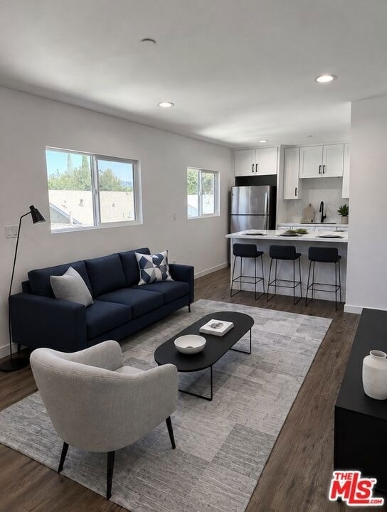 3212 1/2 Glenhurst Avenue - Photo 8