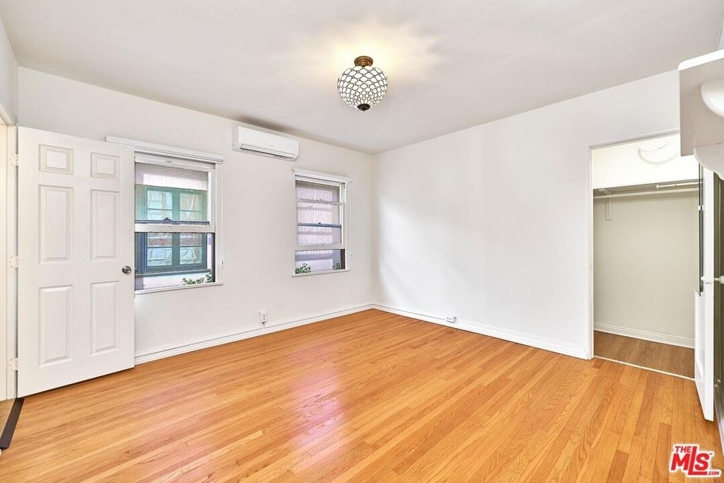 918 S Stanley Avenue - Photo 17