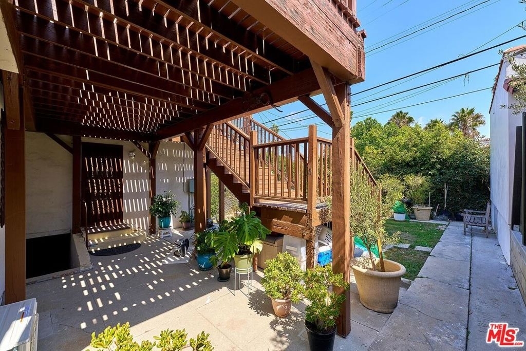 918 S Stanley Avenue - Photo 19