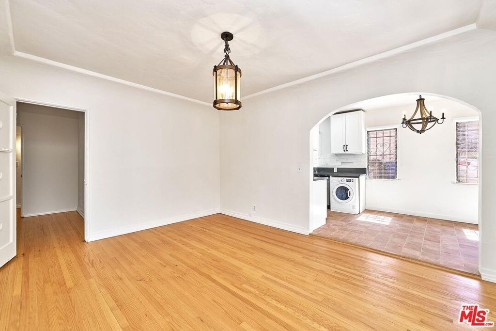 918 S Stanley Avenue - Photo 4