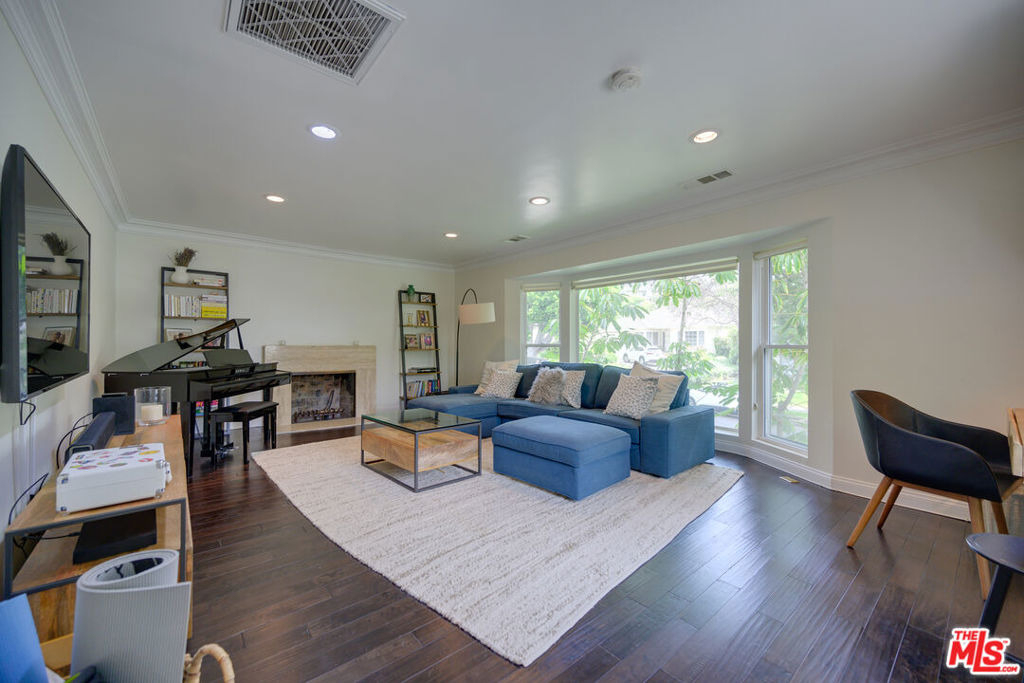 2241 S Beverly Drive - Photo 5