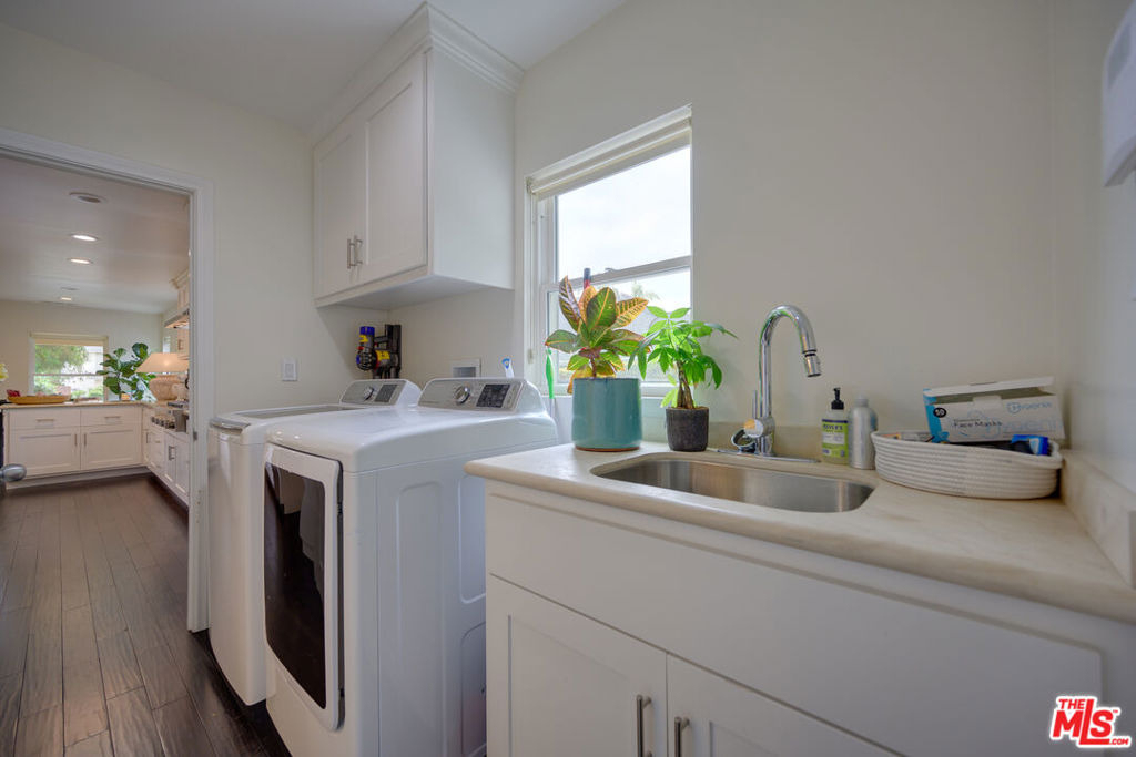 2241 S Beverly Drive - Photo 16