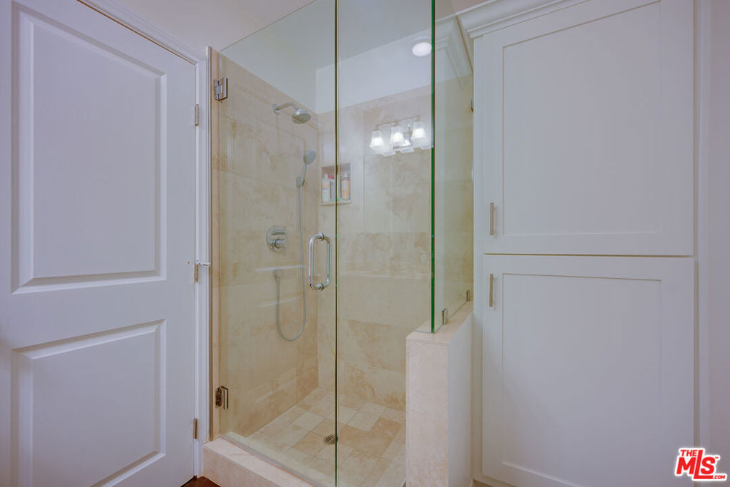 2241 S Beverly Drive - Photo 23
