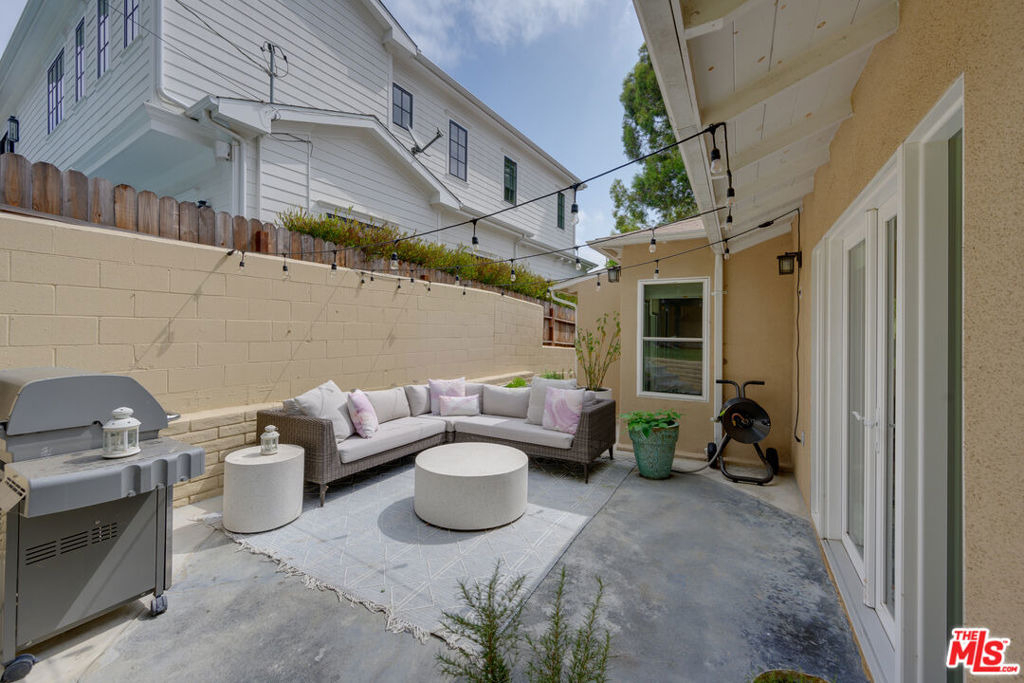 2241 S Beverly Drive - Photo 37
