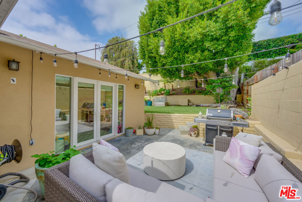 2241 S Beverly Drive - Photo 38