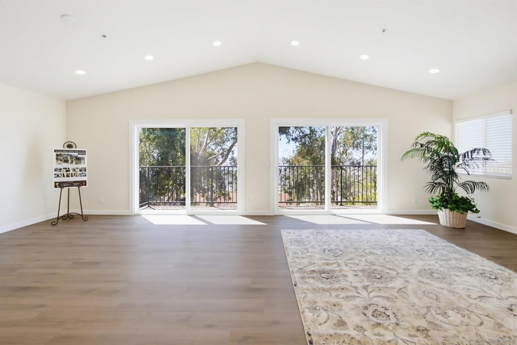 1604 San Miguel Ave - Photo 3