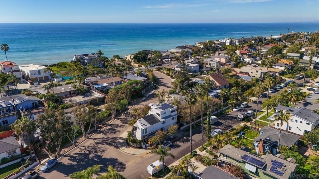 440 La Mesa Ave - Photo 0