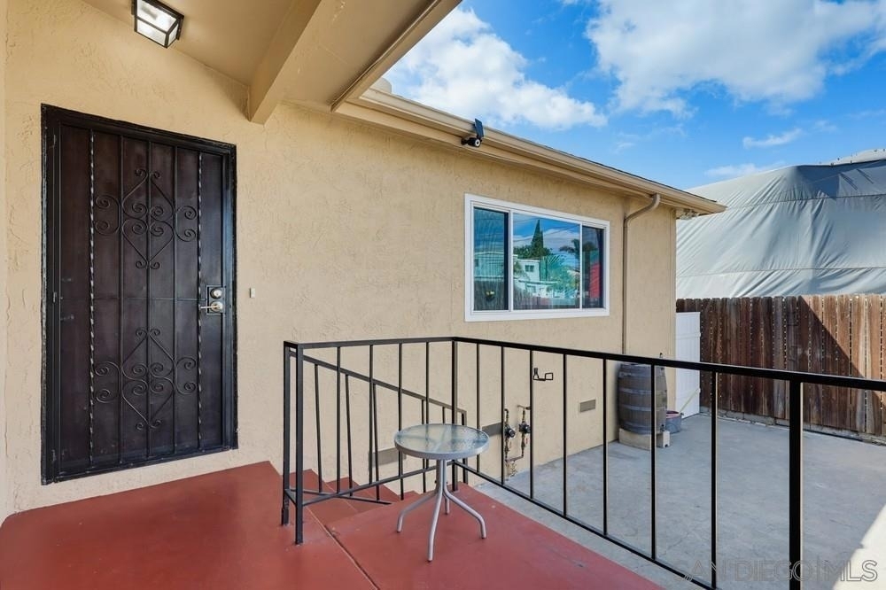 330 35th St - Photo 44