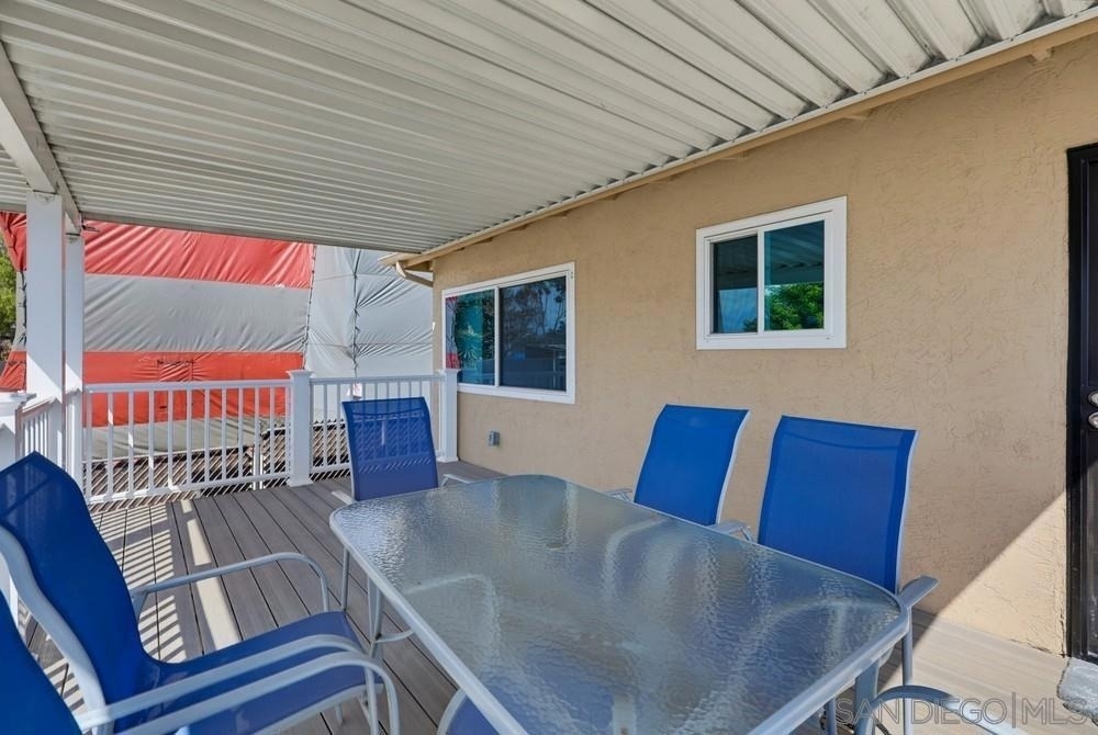 330 35th St - Photo 30