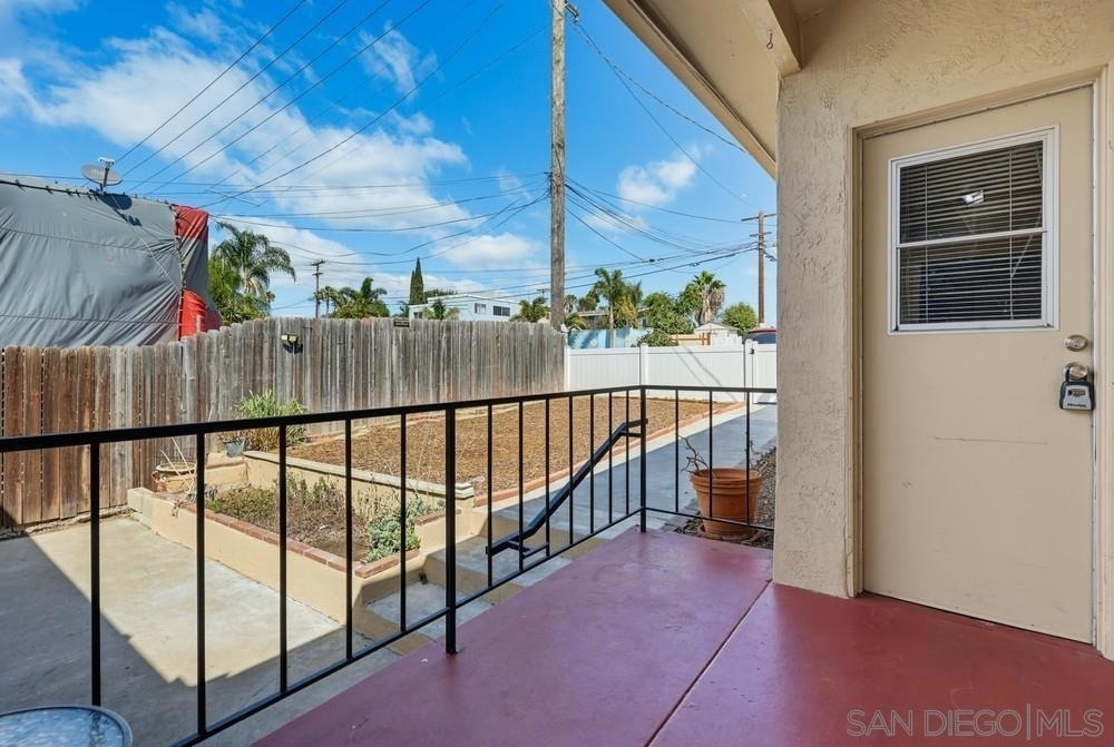 330 35th St - Photo 43