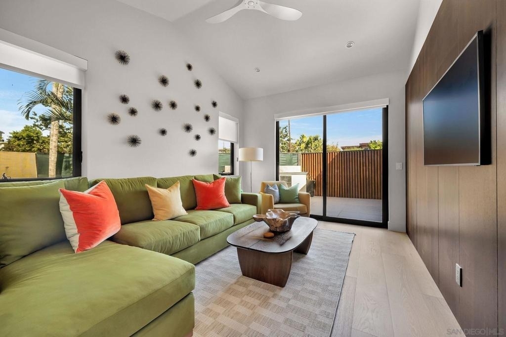 8166 Paseo Del Ocaso - Photo 21
