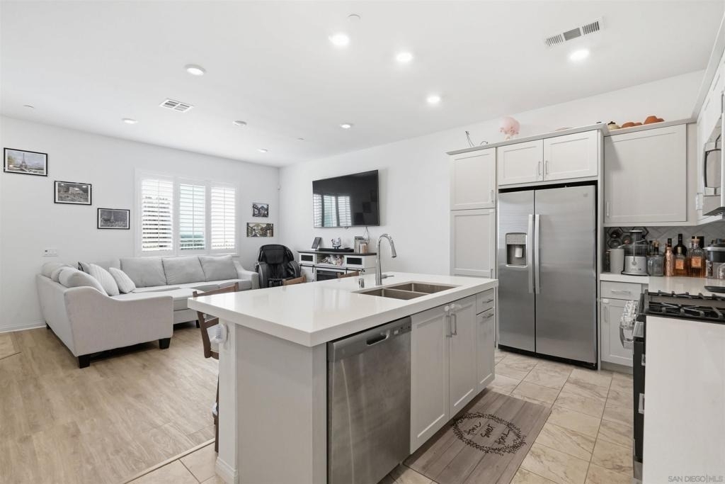 2044 Bluestone Cir. - Photo 33