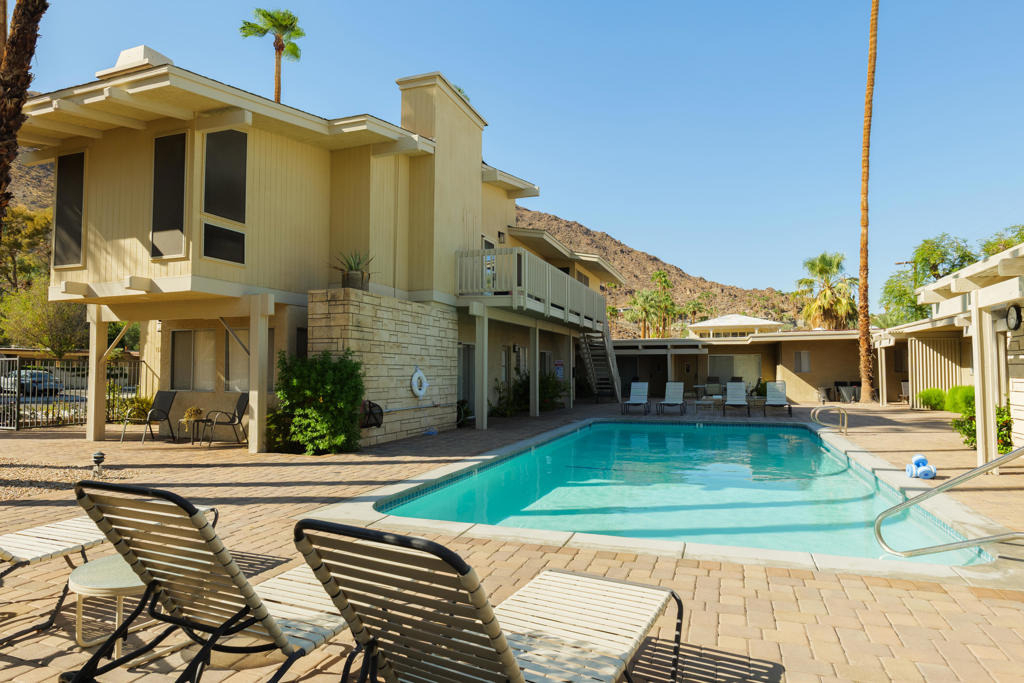290 S San Jacinto Drive - Photo 7