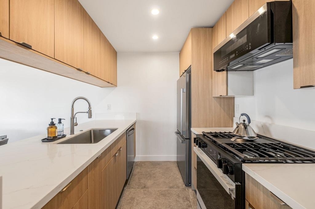 1400 E Palm Canyon Drive - Photo 18