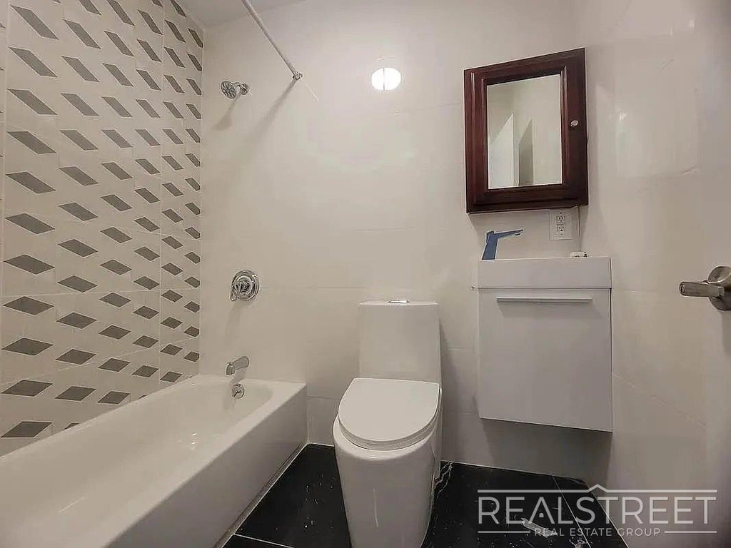 1148 Rogers Ave - Photo 7