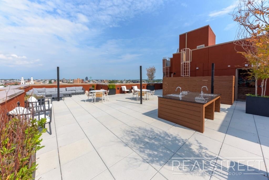 972 Bushwick Avenue - Photo 14