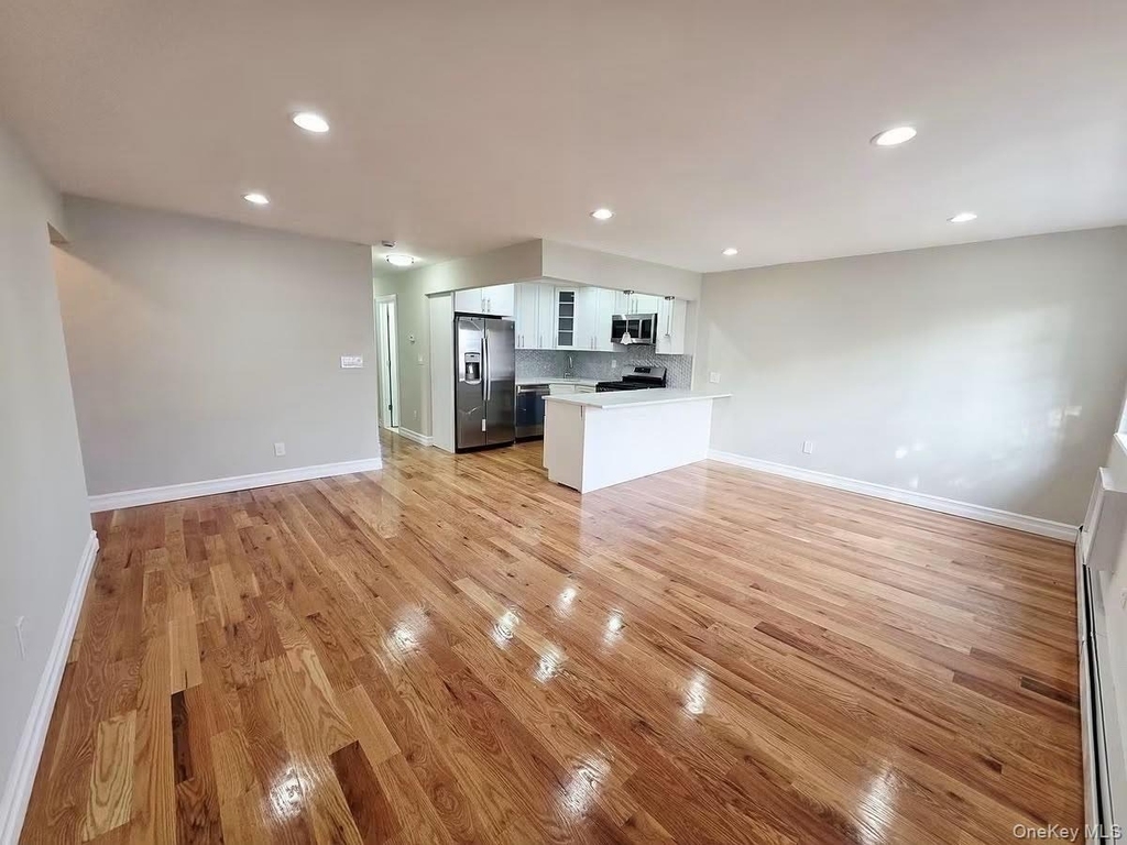 11505 Bedell Street - Photo 2