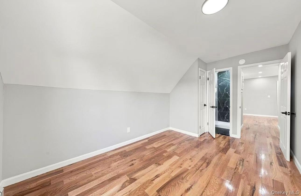 13714 Bedell Street - Photo 6